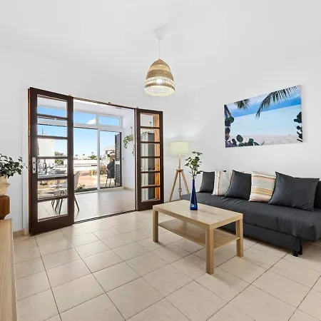 Delparaiso Apartment, Bastian *
