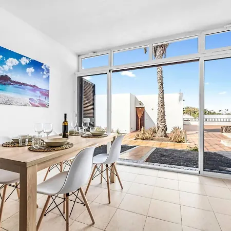 Delparaiso Apartment, Bastian Costa Teguise