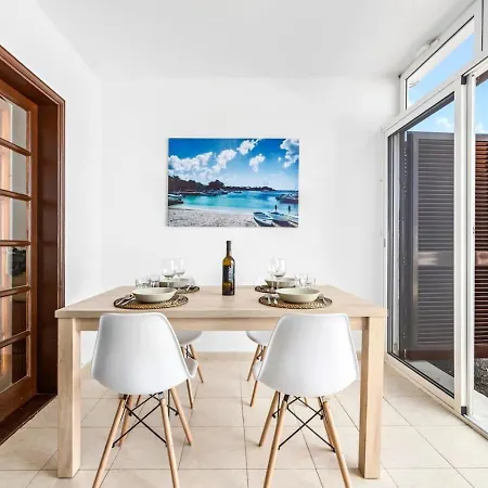 Delparaiso Apartment, Bastian Feriehus