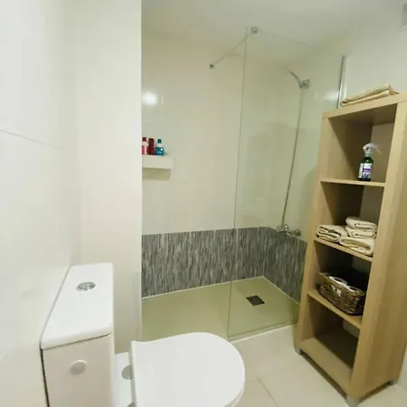 Delparaiso Apartment, Bastian Hébergement de vacances *